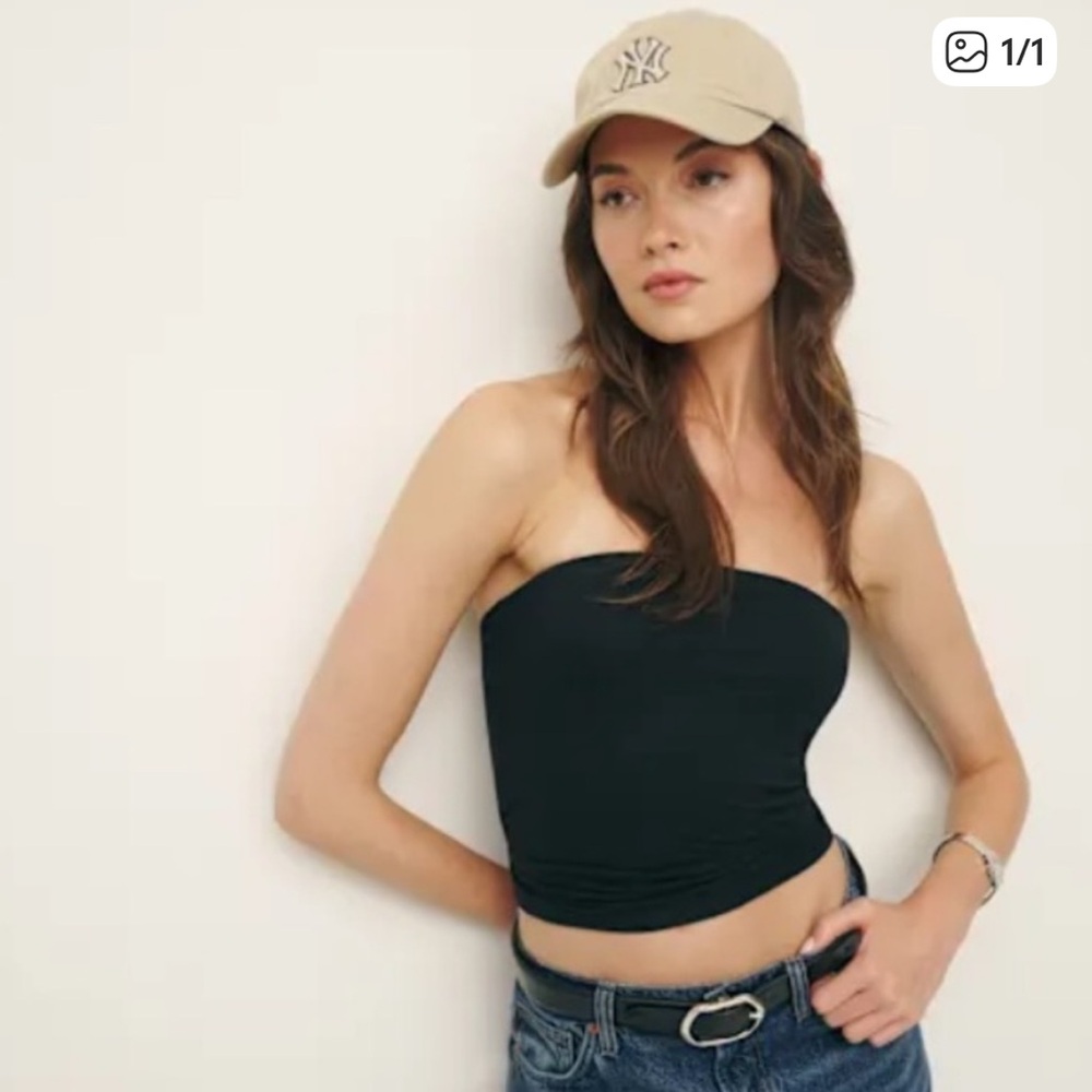 Reformation Black Seren Knit Crop TopSize S